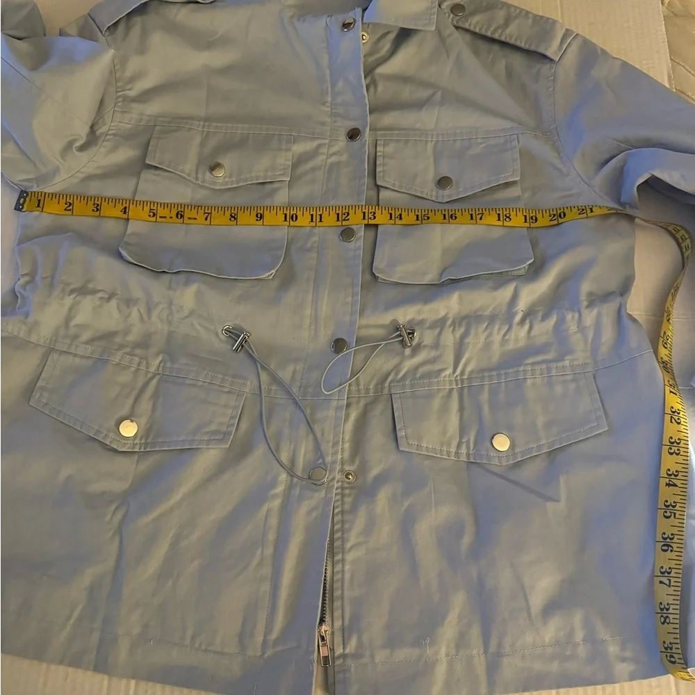 Women’s drawstring jacket size medium - Picture 5 of 10